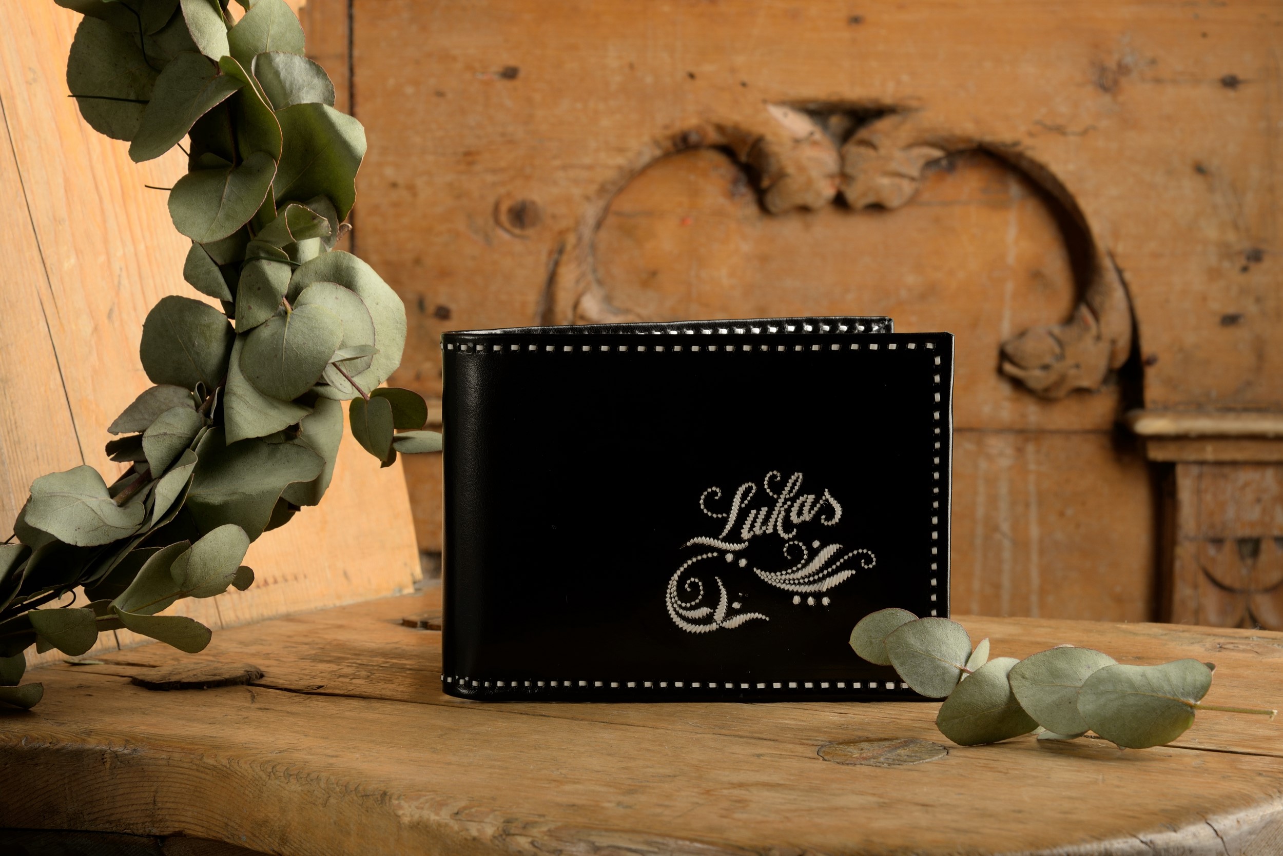 04 - Modell "Lois" mit Namen und Muster